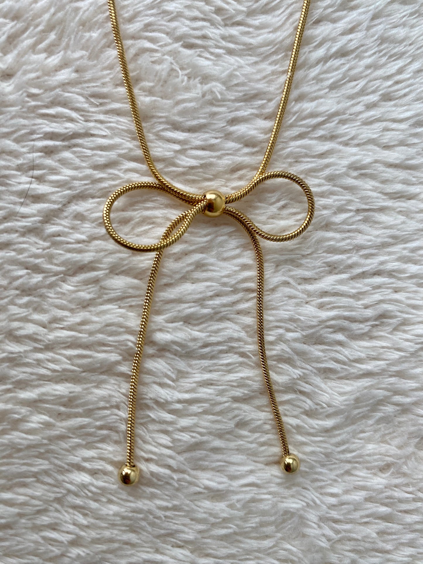 Gold Bow Necklace